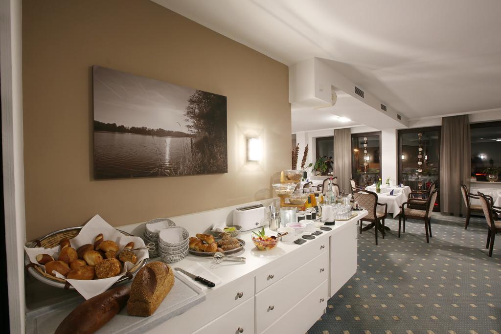 Hotel Am Peterstor Montabaur Exterior foto